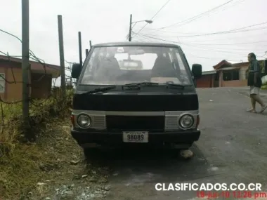 Vendo nissan vannet 84 muy buen esta