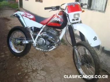 Vendo o cambio moto honda xlr 250 cc