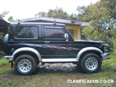 Vendo suzuki samurai