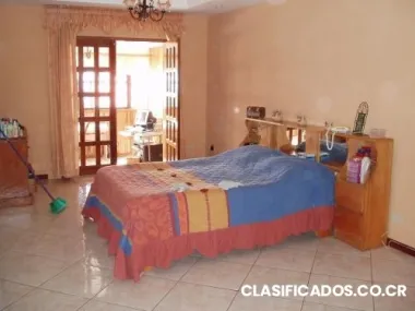 Venta de casa en el carmen de guadalupe