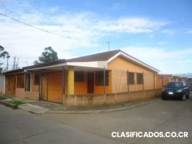 Venta de casa en las magnolias la uruca