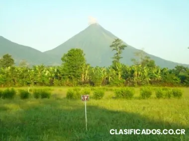 Venta de hermoso lote vista al volcan arenal