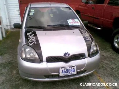 Yaris 2002 muy economico y muy original