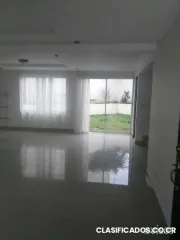 Alquiler de preciosa casa