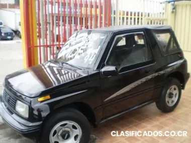 Carro geo tracker 94