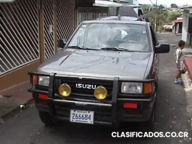 Isuso rodeo 4x4