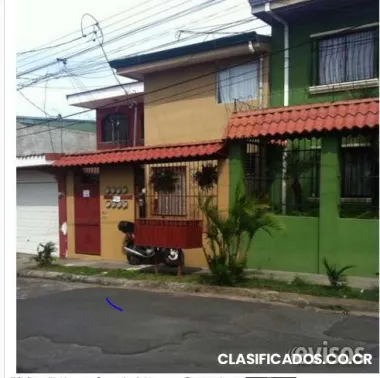 Lindo edificio con 8 apartamentos