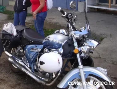 Motocicleta vento rebellian 150 cc año 2008