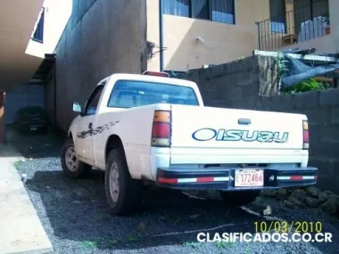Pick up isuzu kb2300 en oferta (grecia)