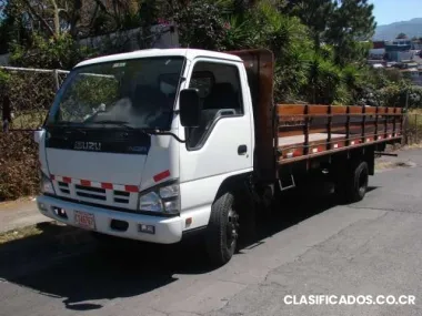 Se vende camion usaqdo en excelentes condiciones