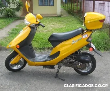 Vendo scooter 2006 nueva