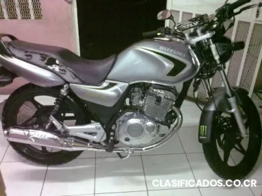 Venta de moto suzuki