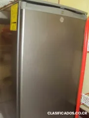 Refrigerador pequeño