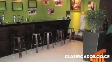 Traspaso restaurante en funcionamiento en el centro de jaco-30.000 dolares