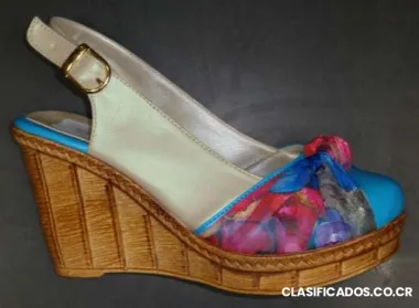 Calzado, zapatos, botines, muñecas, empresa colombiana llega a costa rica
