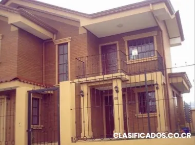 Constructores, carpinteros, albañiles, electricistas y mas