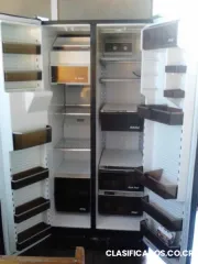 Linda refri de dos puertas como nueva