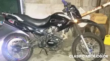 Moto seroento 200cc año 2014