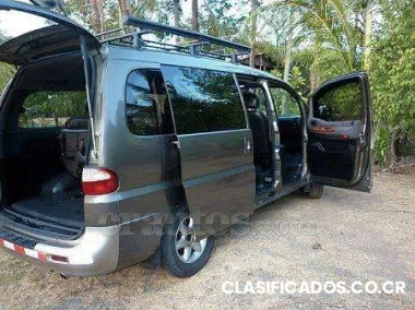 Ofrezco mis servicios de chofer con buseta 12 pasajeros para