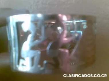 Pulseras de oro finas