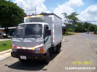 Rento camion para empresas que necesiten mover sus productos al area metropolitana, o c...