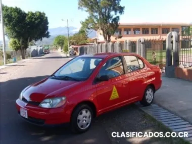 Servicio de transporte de personas a empresas ,hoteles ,restaurantes y vip