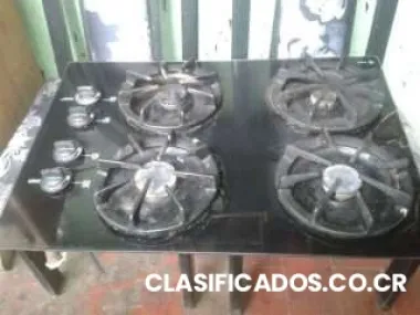 Vendo plantilla a gas americana usada de 4 quemad.