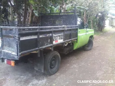 Botamos escombro tierra y basura