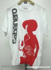 Camisetas con impresiones extra grandes