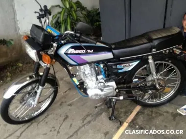 Mensajero con experiencia y moto al día