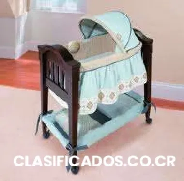 Moises para bebe en pique disponible en cuatro colores