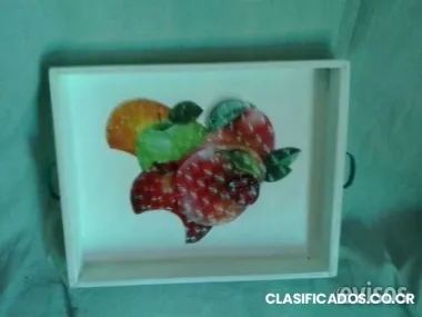 Oferta: bandejas o azafatas tipo charola.