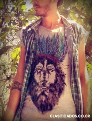 Ropa artesanal, camisetas pintadas a mano.