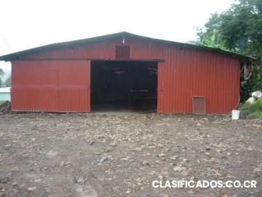 Se vende propiedad con local en palmares diversas actividades