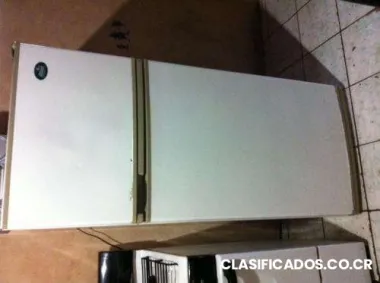 Se vende refrigeradora