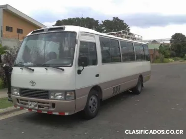 Transporte para su excursión y turismo.