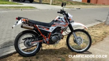 Vendo moto en excelente estado