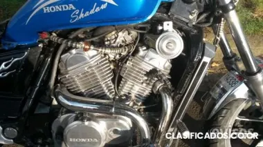 Vendo o recibo moto pandillera honda shadow 1990