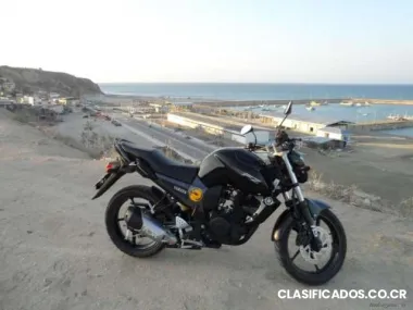 Yamaha fz16 2013 se cambia x carro
