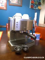 Vendo máquina para capuccino delonghi ec702