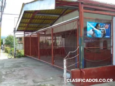 Se alquila local en el valle de orosi con patente de licores