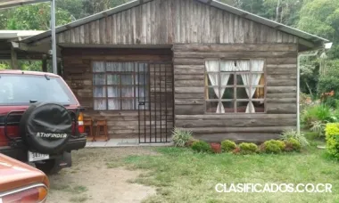 Cabaña con lote de 427 m2