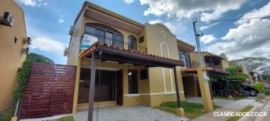 CASA NUEVA EN DOS PLANTAS EN CONDOMINIO