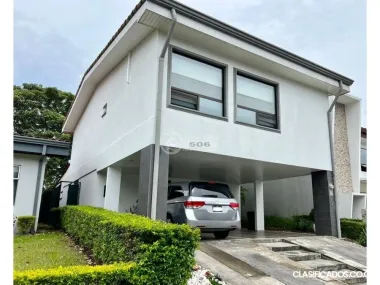 Casa condominio Tierras de Café Heredia