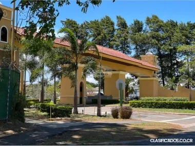 Lote Condominio Los Manzanos en Hacienda los Reyes