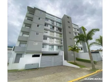 Se vende apartamento Uruca San José