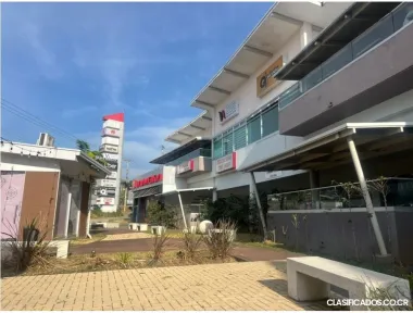 Se alquila local comercial Plaza Torres de Heredia Barreal 