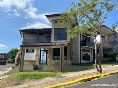 Casa condominio Francosta Barreal Heredia 