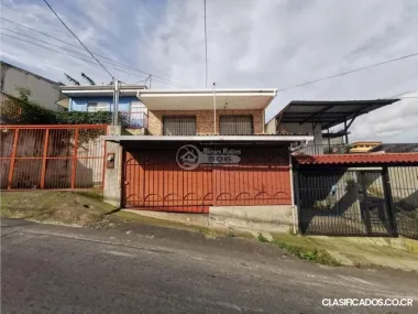 Se vende casa con apartamento en Moravia San José