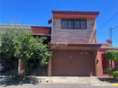 Casa en una planta habitación de 30 m y medio baño piso 2
